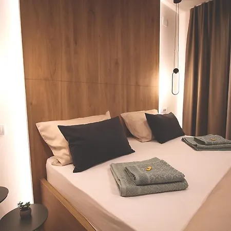 Top Room Apartamento Šabac