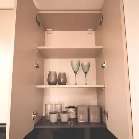 Apartment Top Room
