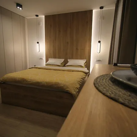 Top Room Apartment